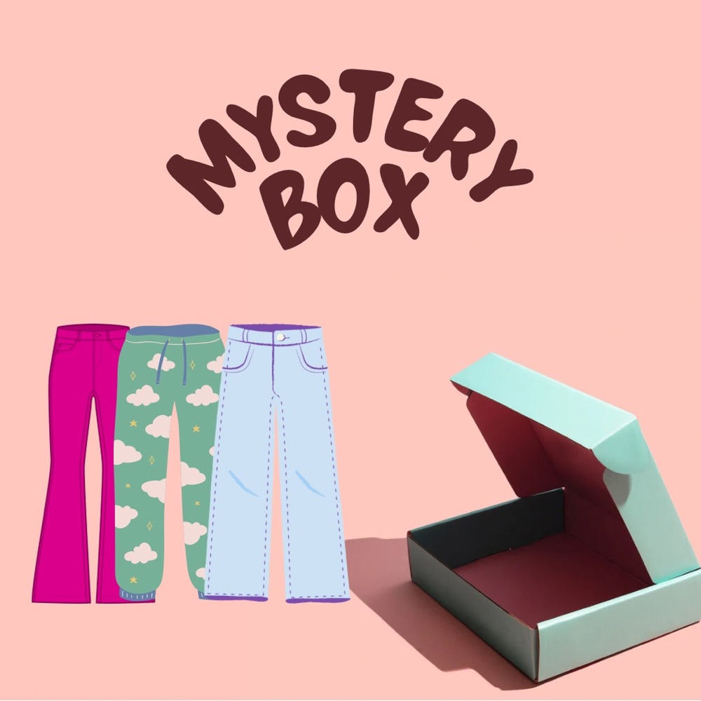 10 Women’s Pants Bundle Mystery Box. Size M (6-8).